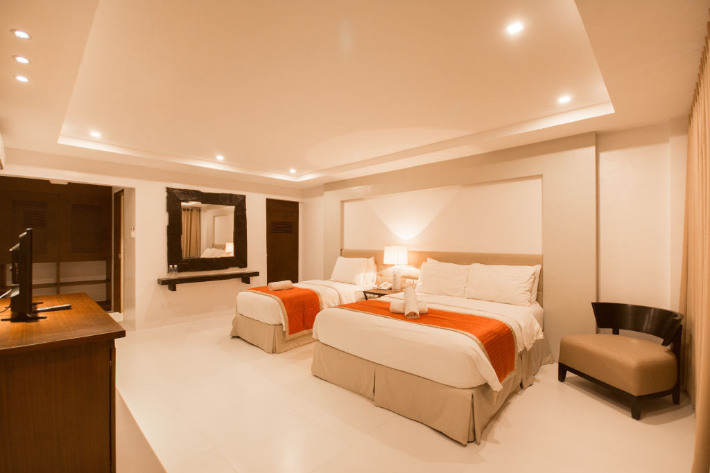 White House Beach Resort