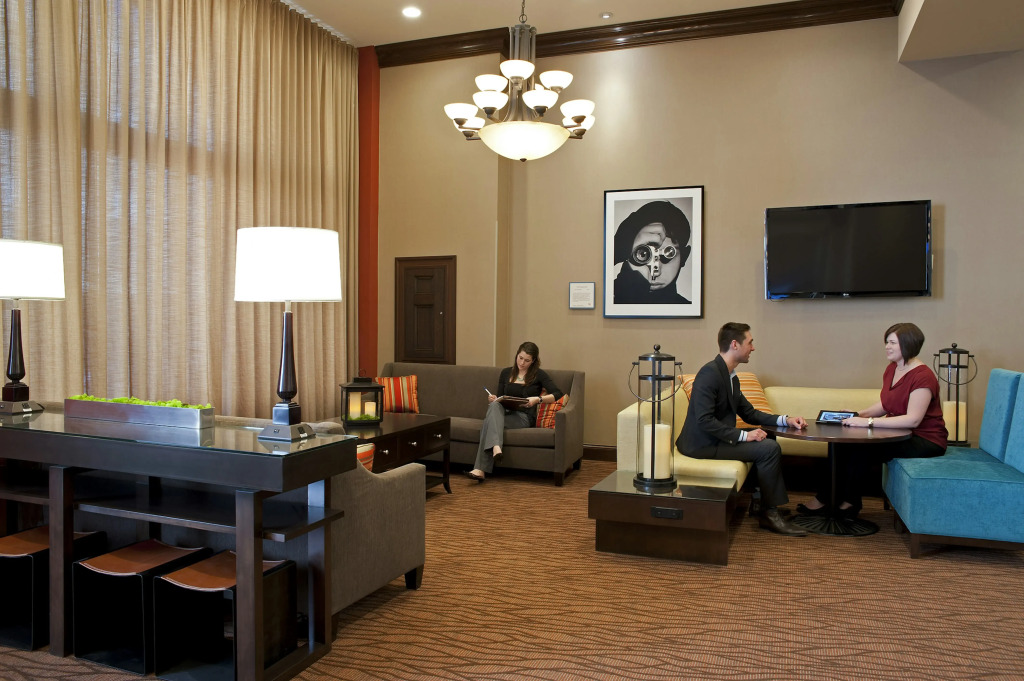Hilton Garden Inn Milwaukee Downtown