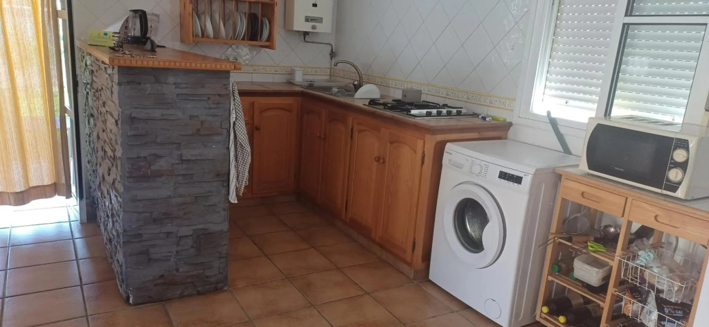 Casa con jardín privado cerca de la playa, para descansar y relajarse