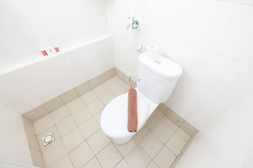 Spacious and Cozy Bassura City Apartment