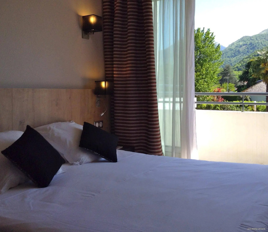Logis Hôtel Le Miramont