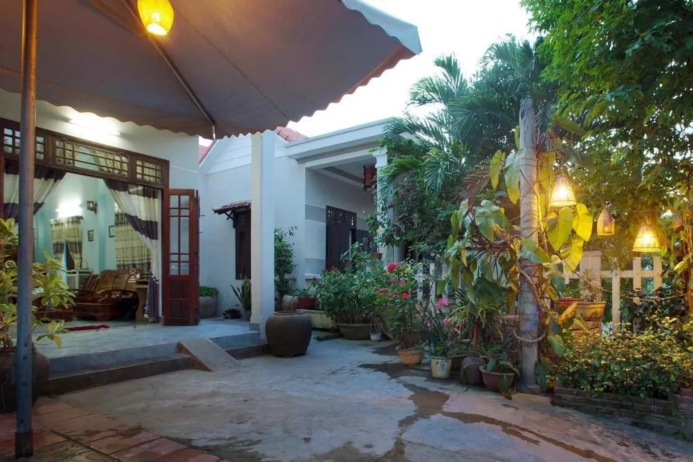 Plum Tree Homestay