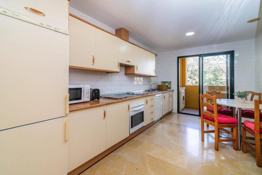 Spacious apartment in Marbella