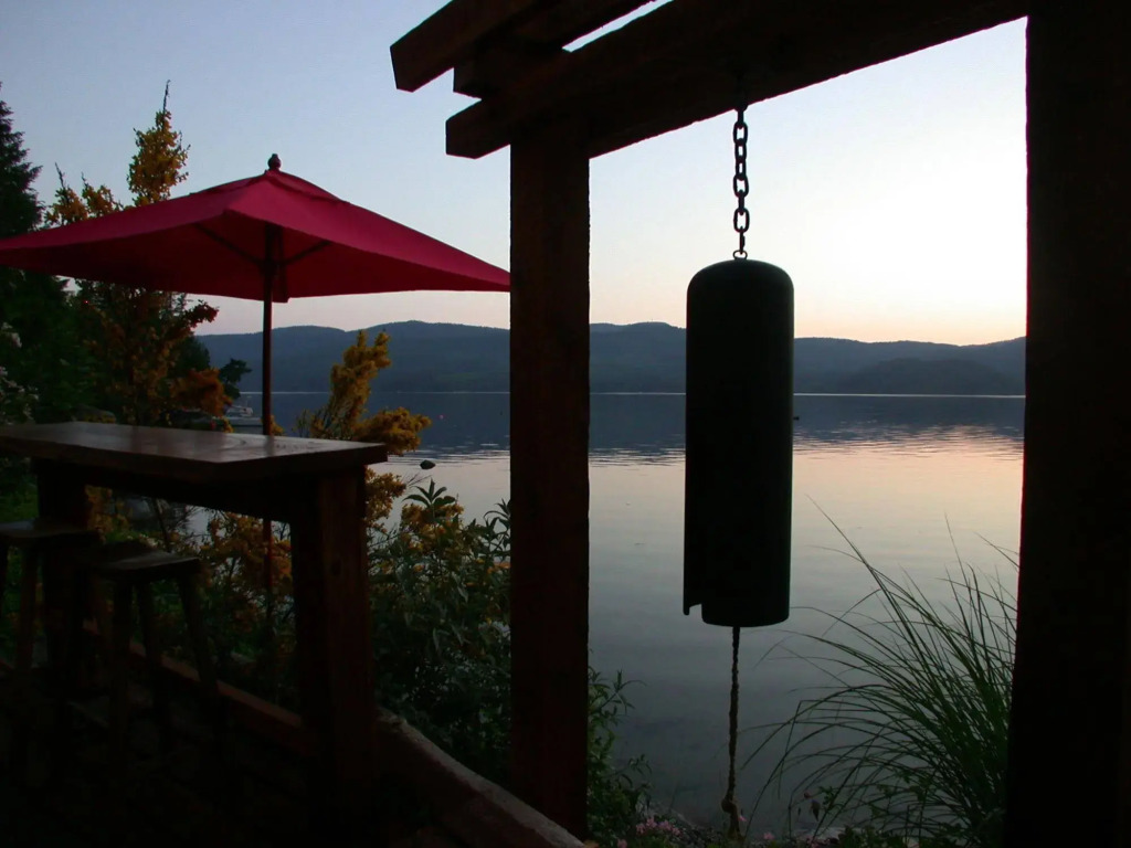 The Tuwanek Bed and Breakfast