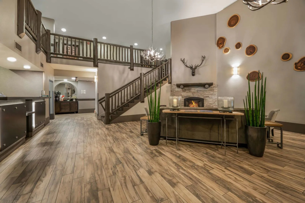 Best Western Plus Kalispell/Glacier Park West Hotel & Suites