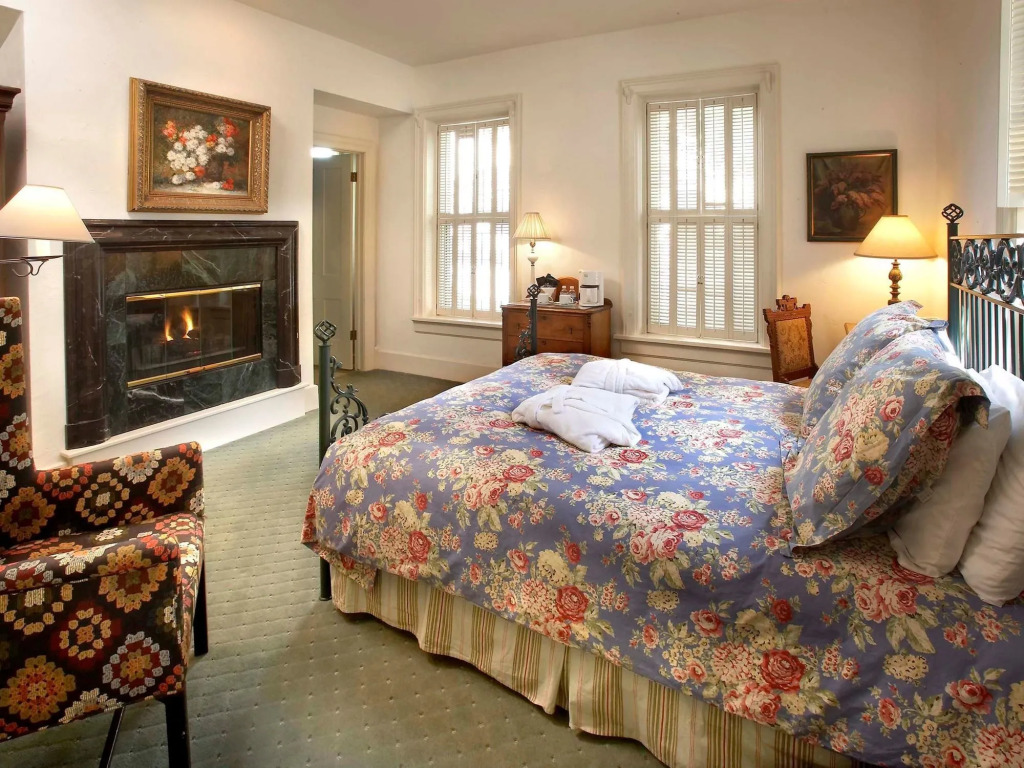 Washington House Inn