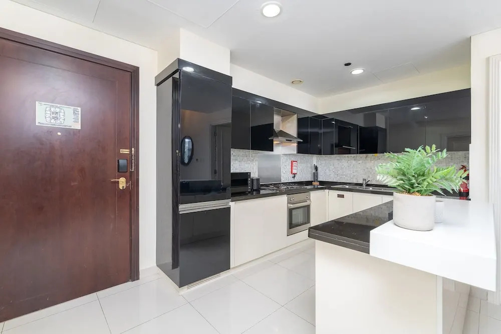 Luxury Three Bedroom in Damac Maison Near Dubai Mall by Sojo Stay