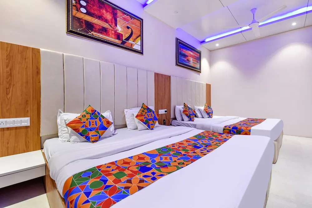 Hotel Maya Palace