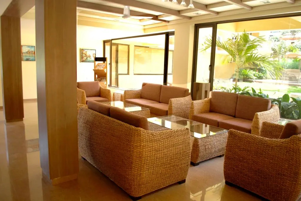 Sandalwood Hotel & Suites