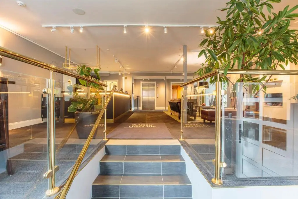 Home Hotel Uman