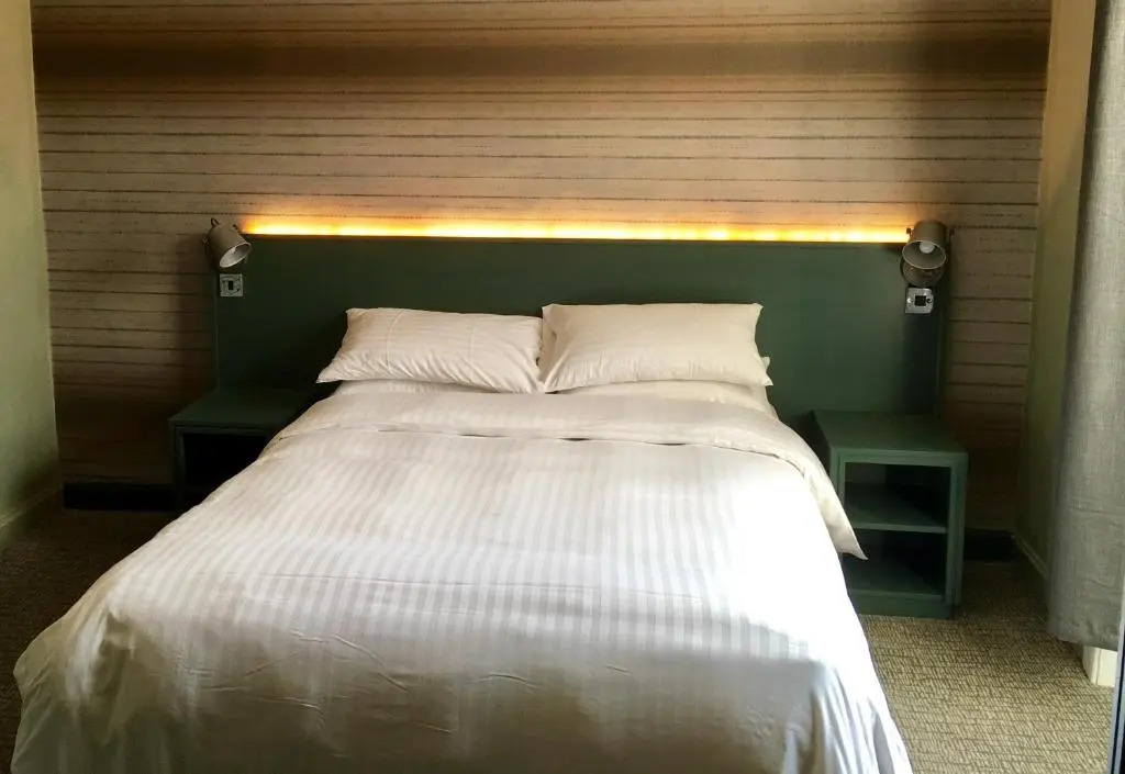 Kings Arms Hotel