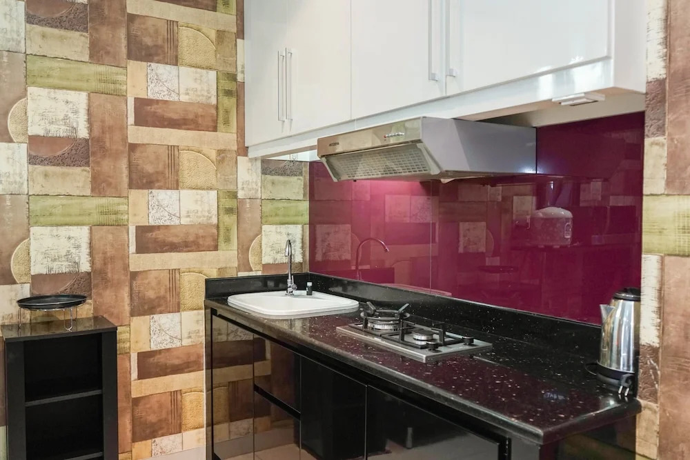 Comfy 1BR at Ancol Mansion Apartment