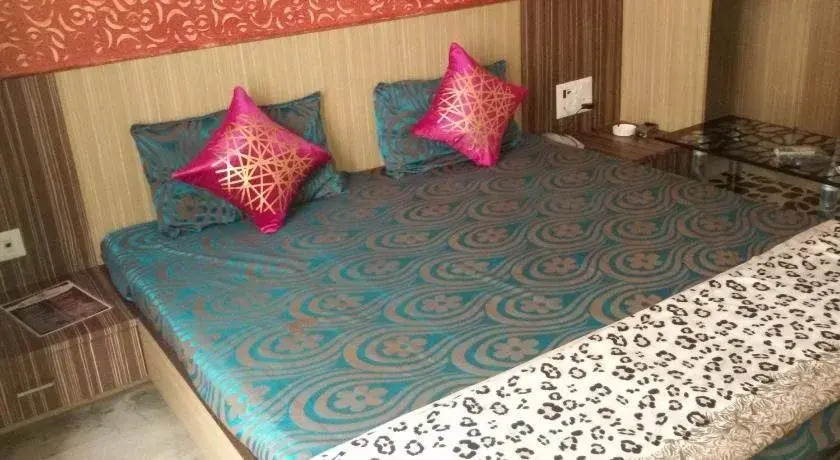 OYO 61308 Hotel Rw International