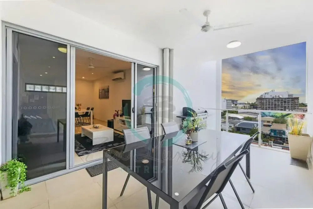 ZEN CENTRAL BLISS - 2BR Holiday Retreat