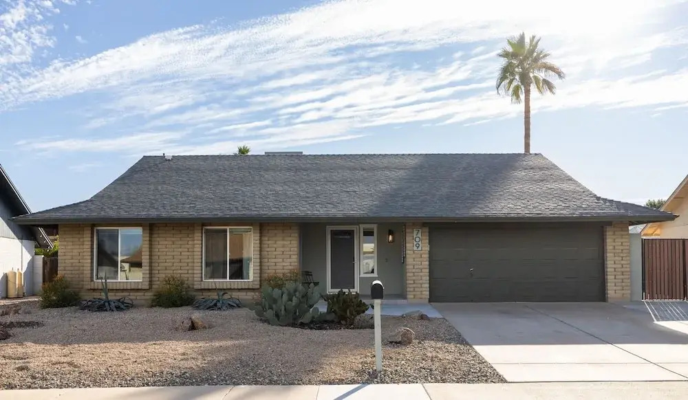 Tempe Vaughn 3 Bedroom Home by RedAwning