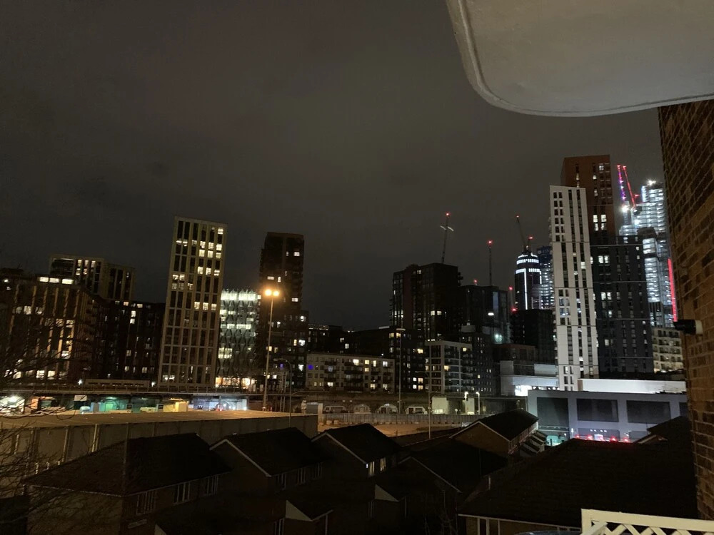 Very Conv 1-bed Apartment With Views of London