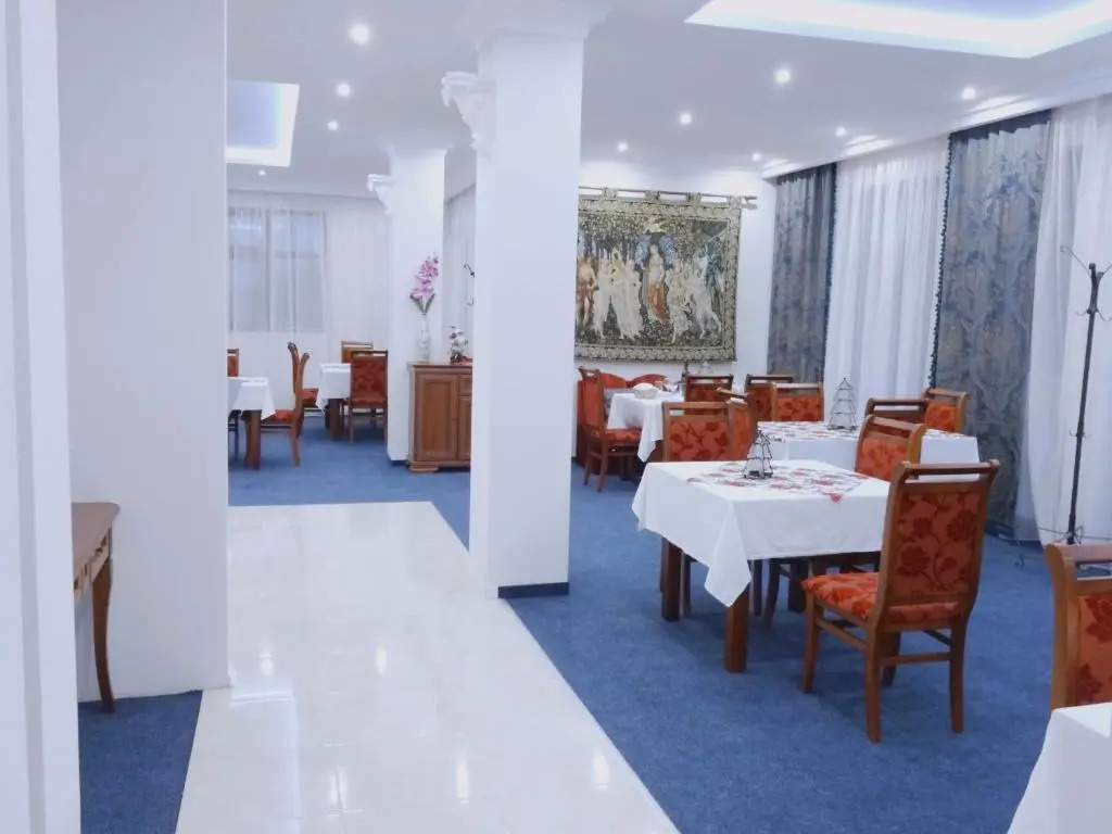 Pinerose Resort