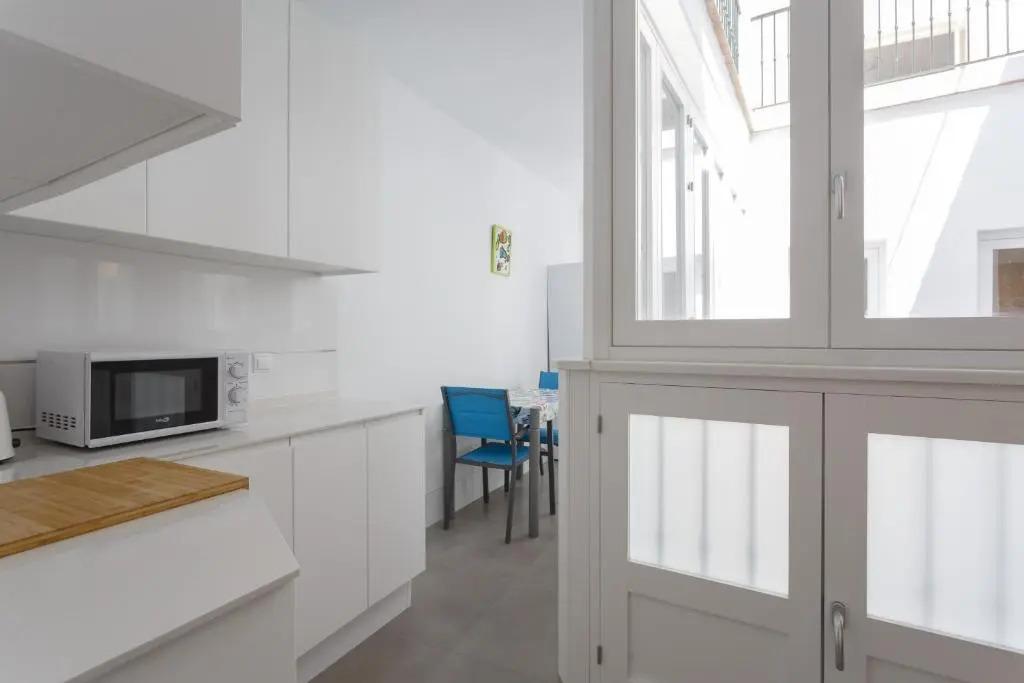 COLON15 Family Home by Cadiz4Rentals