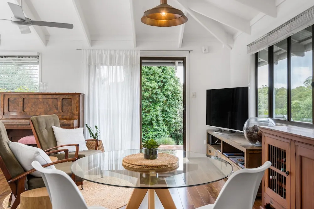Twin Tallows - secluded couples retreat