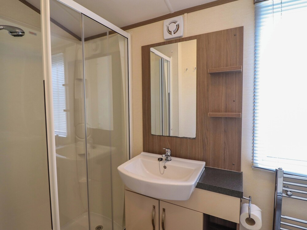Beach Retreat E19 Dyffryn Seaside Estate