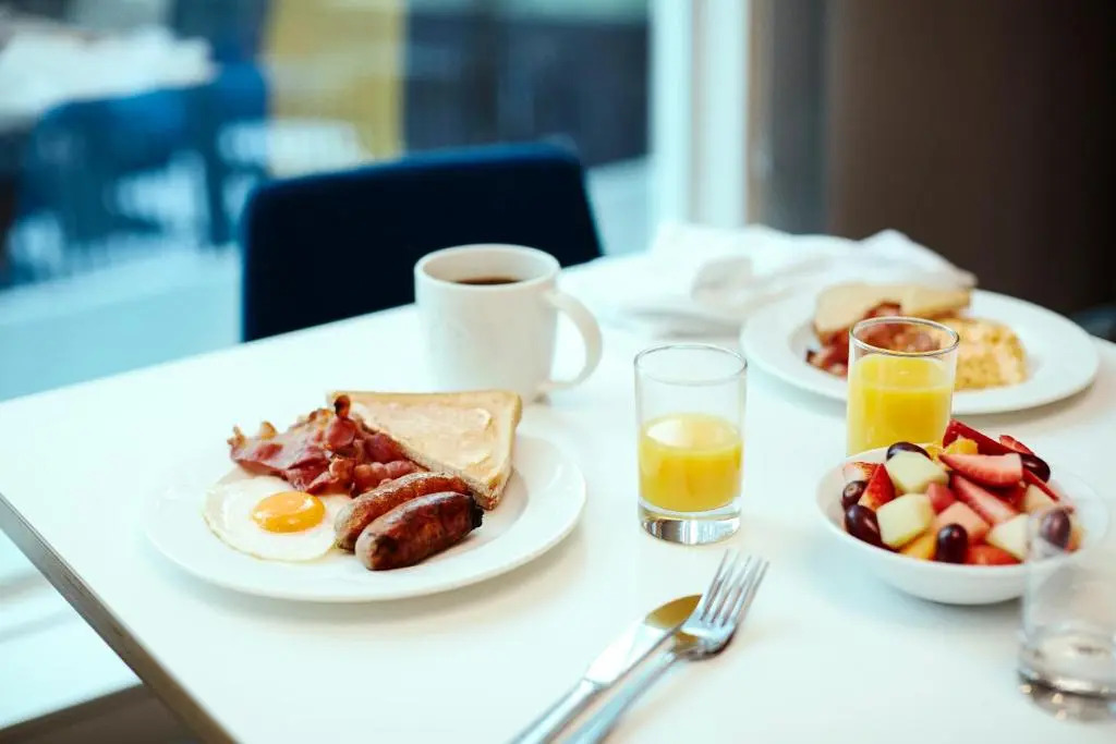 Holiday Inn Indianapolis Airport by IHG