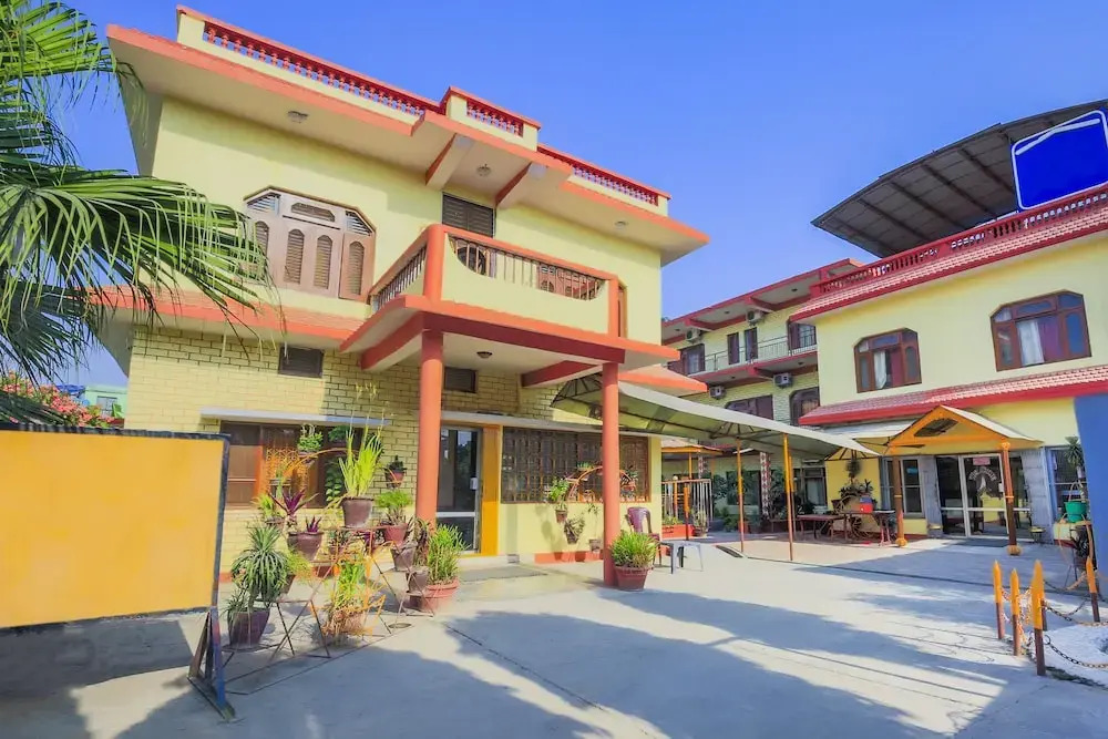 OYO 360 Hotel Sorai
