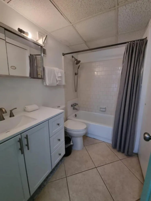 Aqua Villa 302