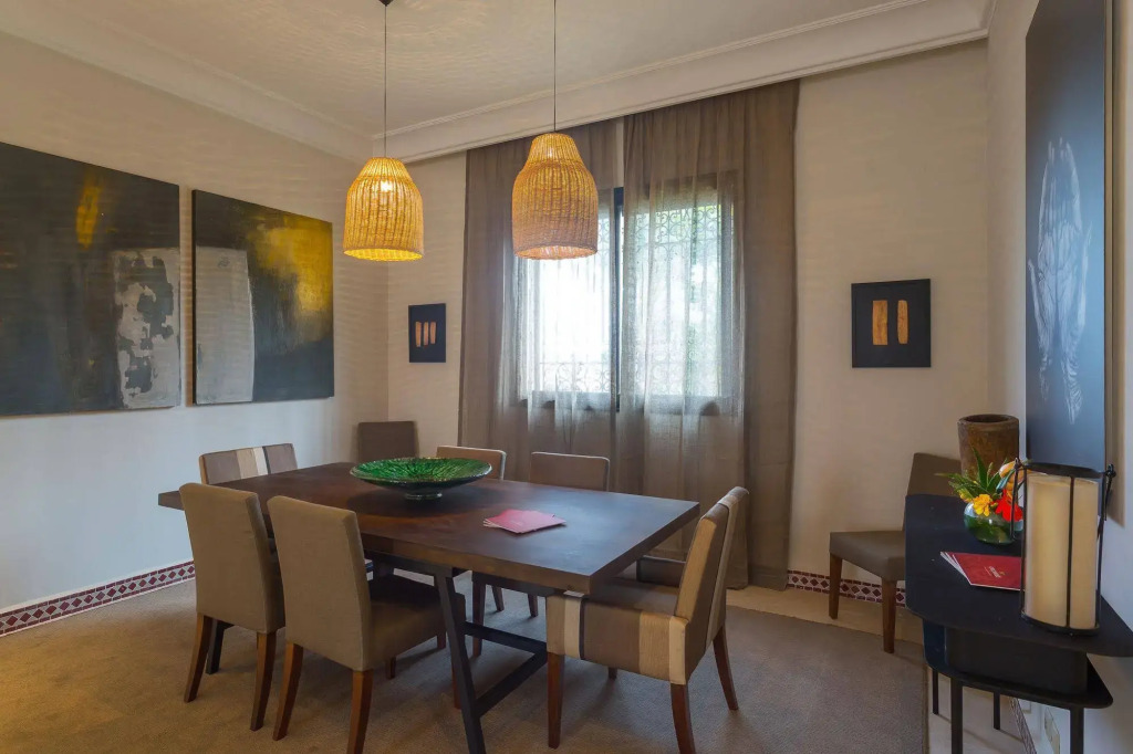 Malaya Suites & Villas