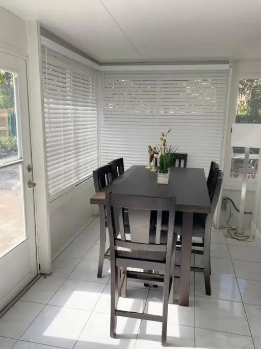 Luxurious 4-Bdrm House near Beach & Wilton Manors