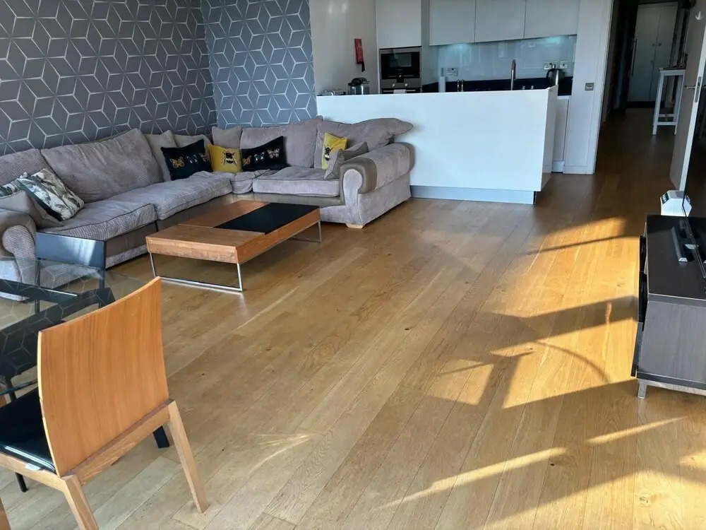 Stunning Park View Quartermile Apartment Close Proximity to Castle & University