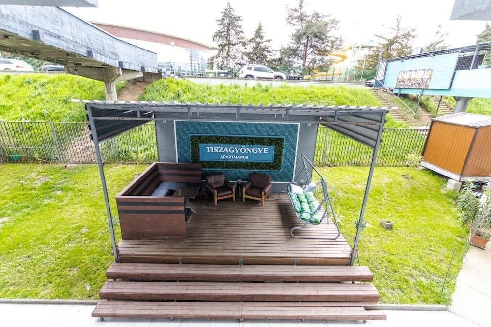 Tisza Gyöngye Apartmanok