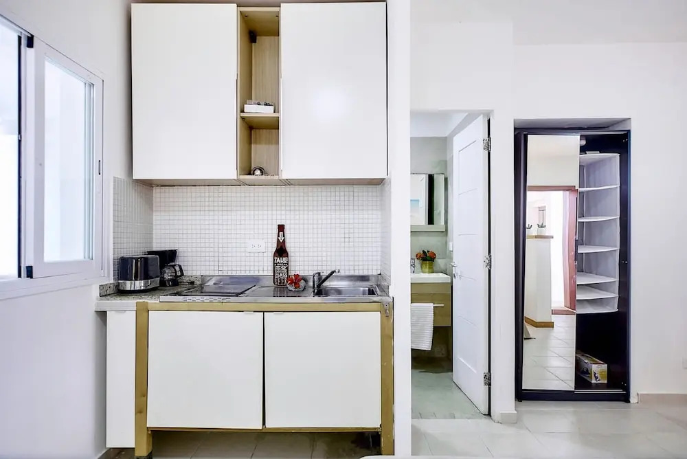 New & Modern Apartment Close to the Beach