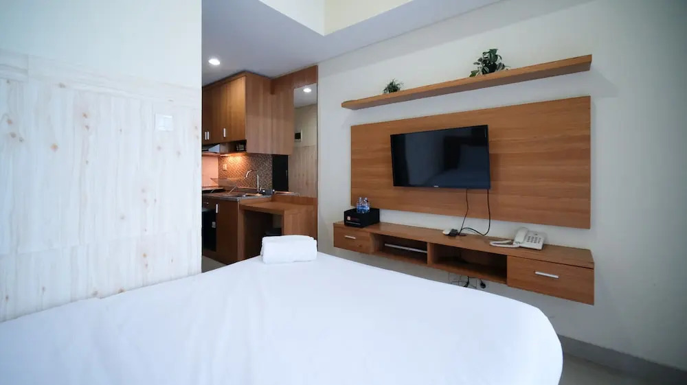 Strategic And Homey Studio At Tamasari Papilio Apartment
