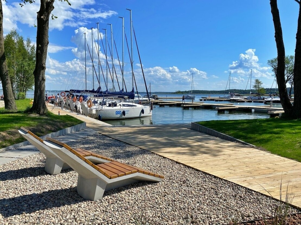 Nautica Resort