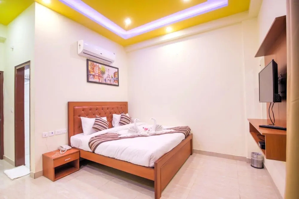 Amit House
