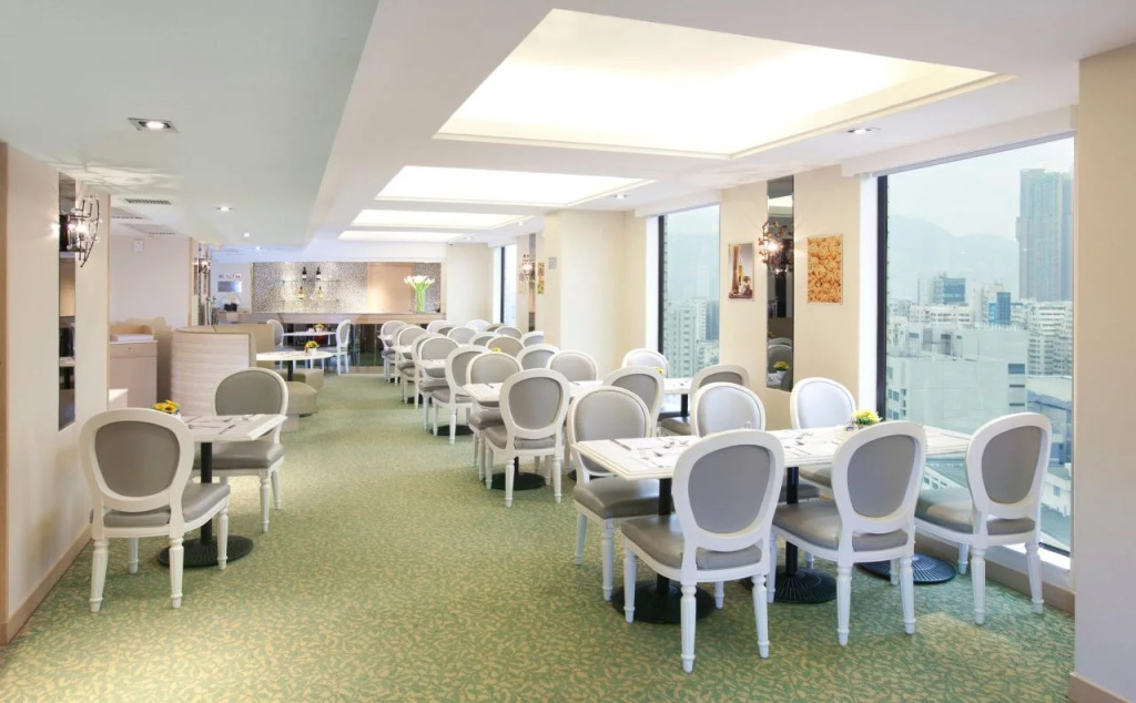 Silka Seaview Hotel