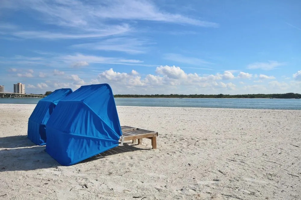 Carlos Pointe Unit 531 by RedAwning