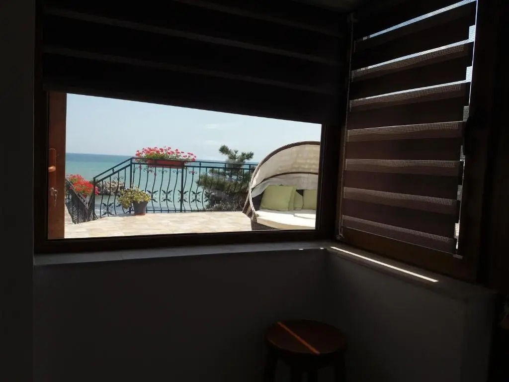 Vila pe plaja nr 9
