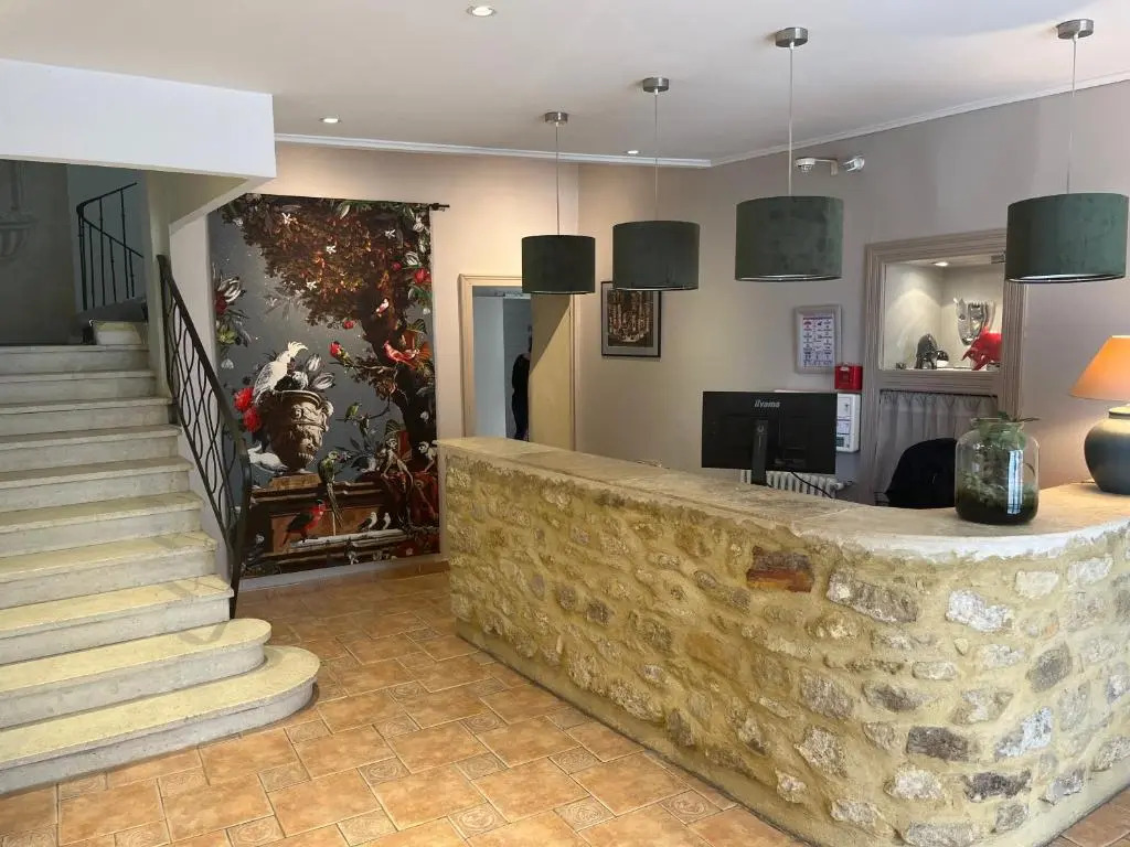 Le Clos dOrange - Hotel & ville de Provence