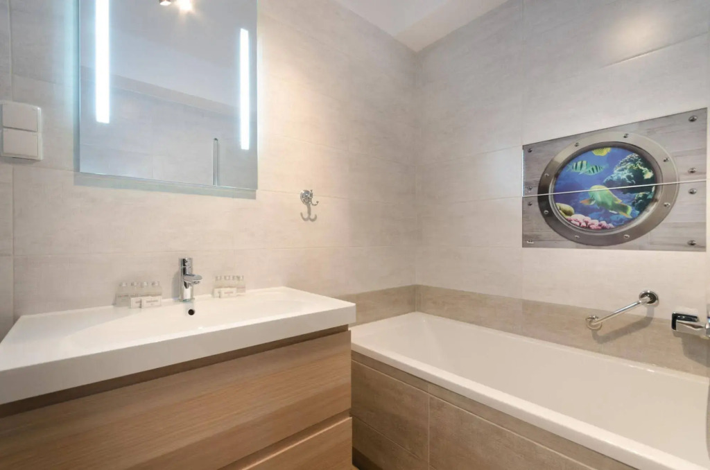 Apartments Chmielna Park by Noclegi Renters