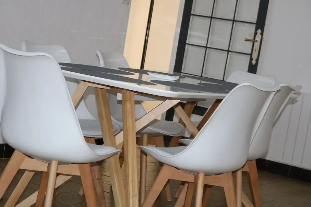 Bel Appartement avec Parking Gratuit