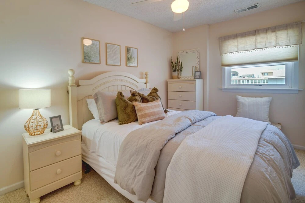 Charming Brigantine Condo Rental: Steps to Beach!