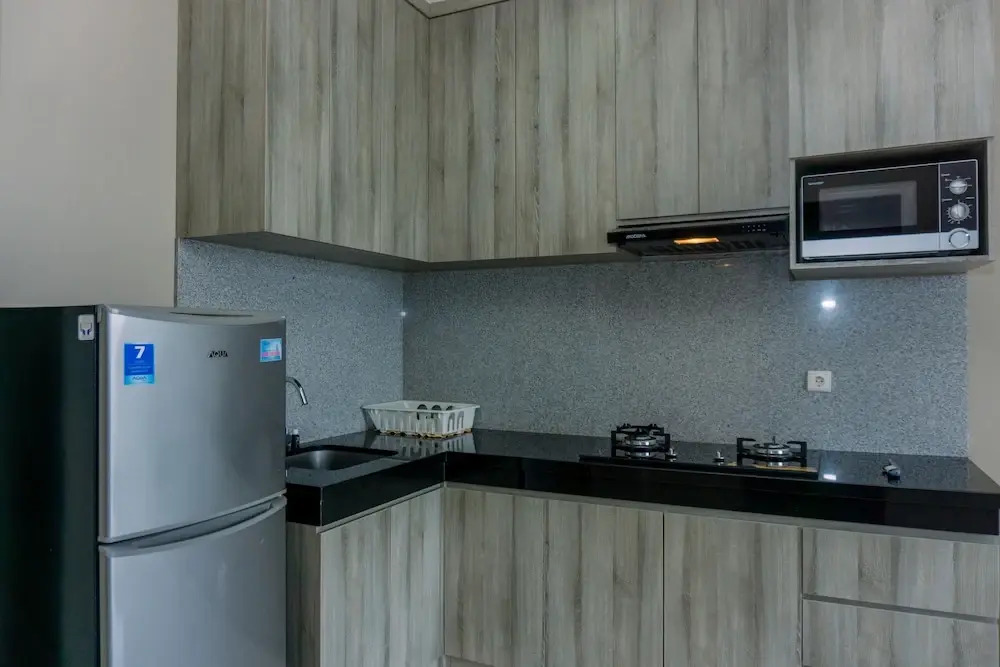 Modern Look 1Br At 22Nd Floor Ciputra International Apartment