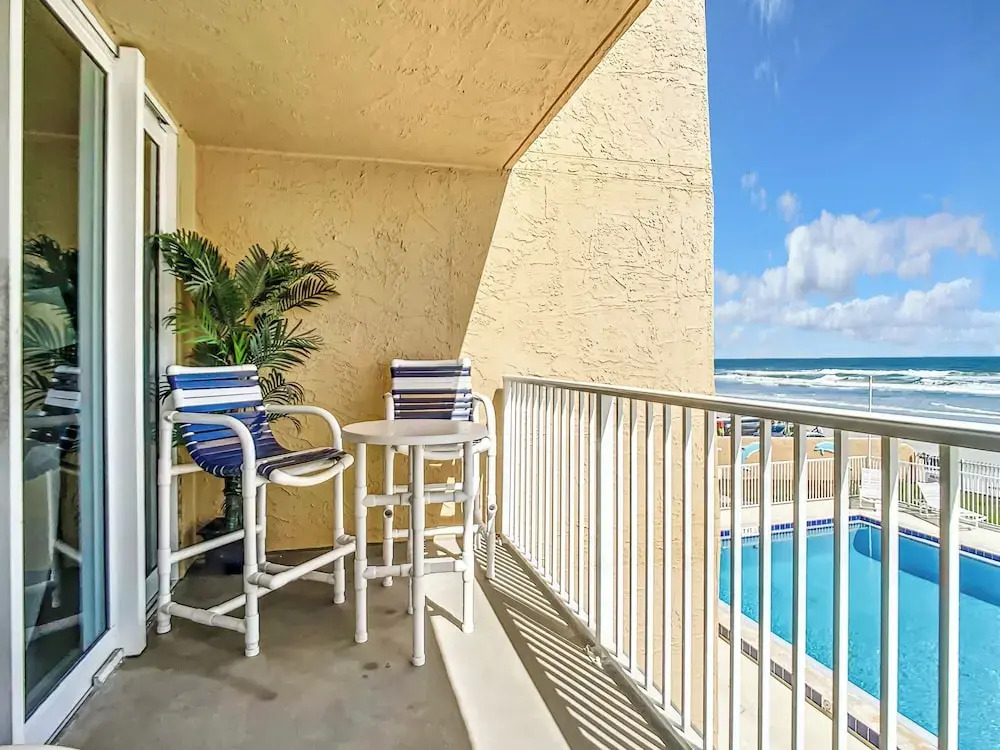 Oceania Beach Club 205