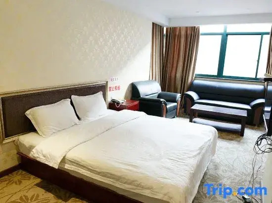 Xinhua Hotel