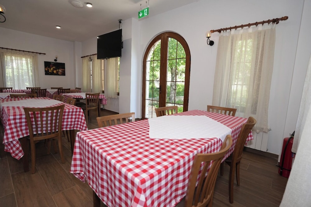 Vila Dr Bizhga Agroturizem