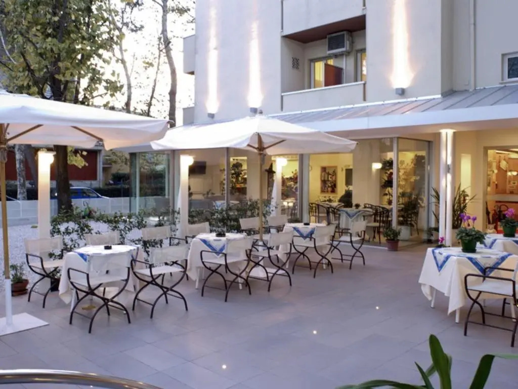 Hotel Nives