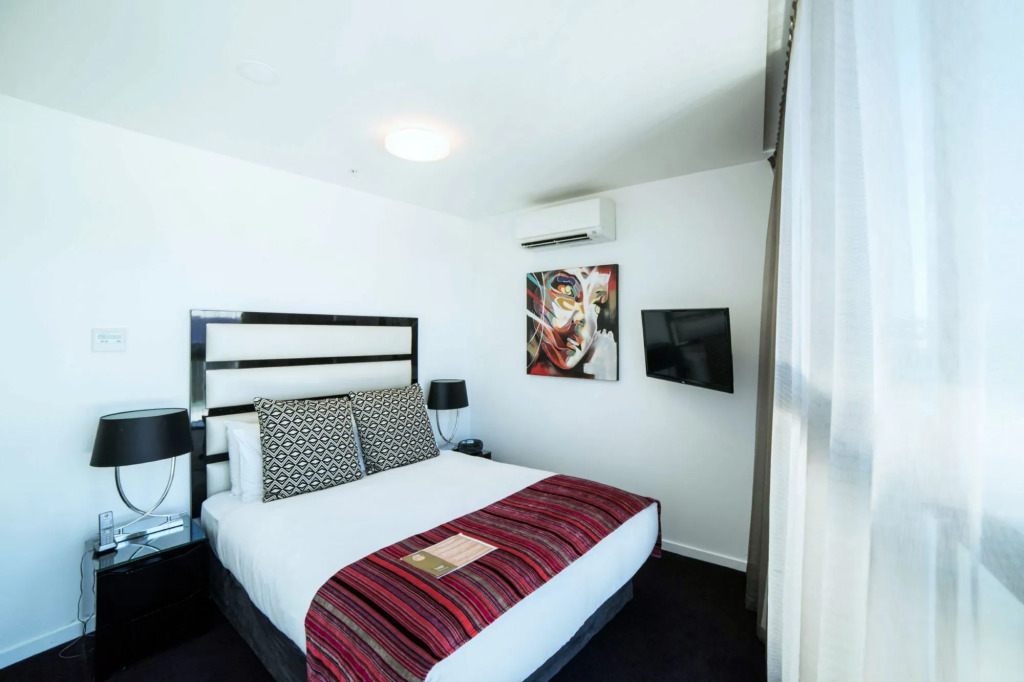 The Sebel Melbourne Docklands Hotel