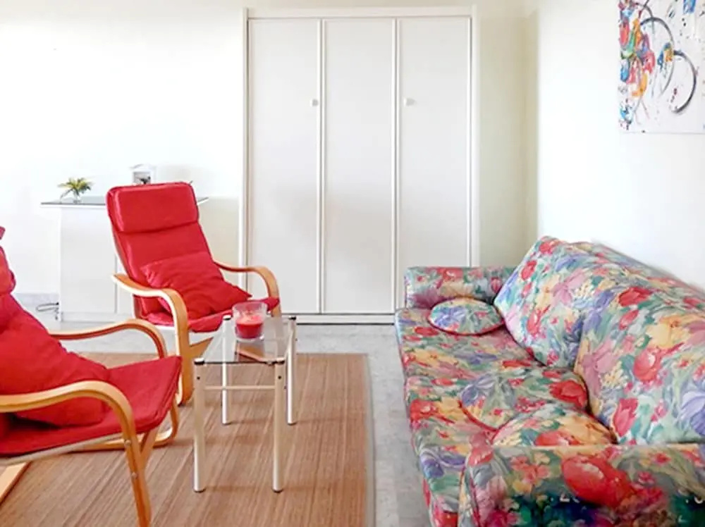 Apartment With one Bedroom in Villeneuve-loubet, With Wonderful sea Vi