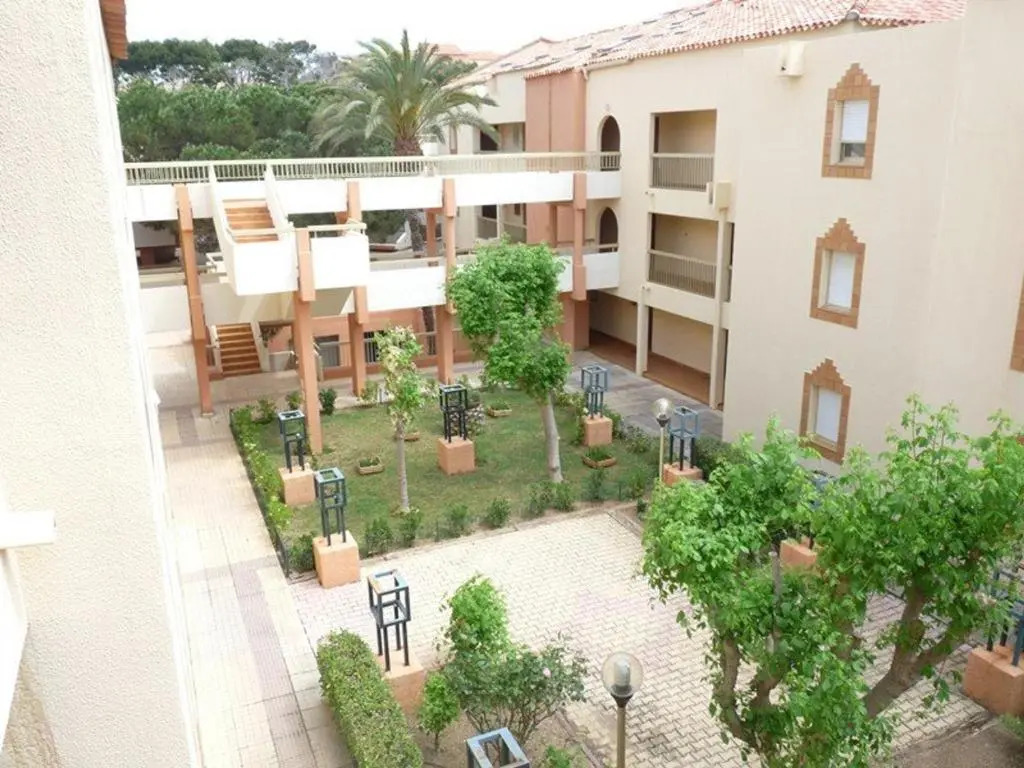 Appartement Six-Fours-les-Plages, 3 pièces, 6 personnes - FR-1-316-90